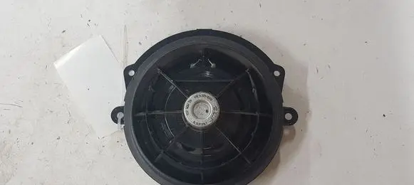 KIA Sportage Rear door speaker