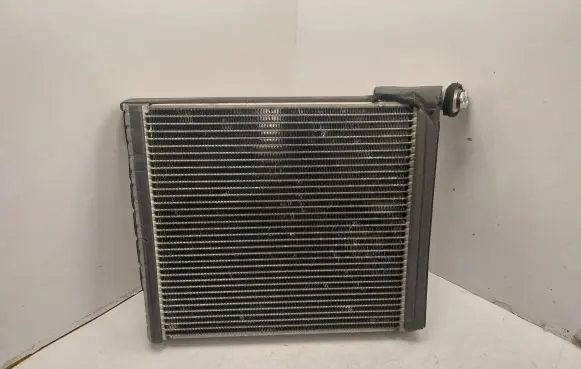 Air conditioning (A/C) radiator (interior)
