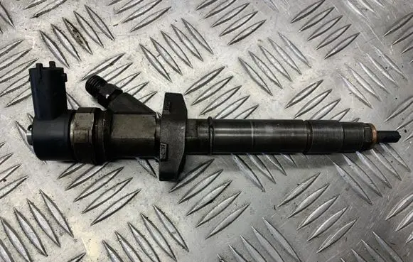 Renault Laguna II Fuel injector 0445110084