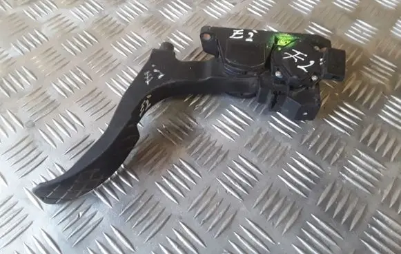 Skoda Fabia Mk1 (6Y) Accelerator throttle pedal 0281002378 6Q1721503D