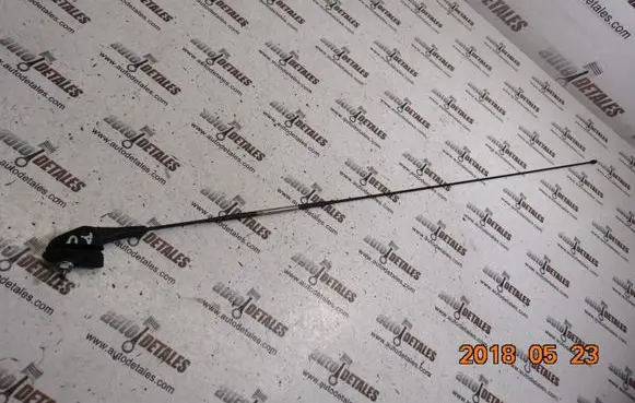 Toyota Avensis T220 Radio antenna 