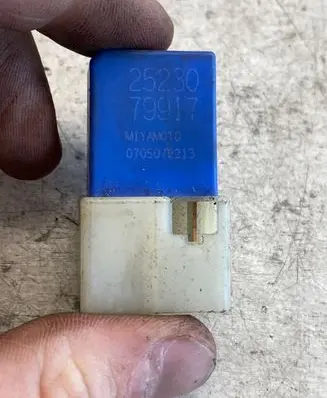 Nissan X-Trail T30 Other relay 25230 79917