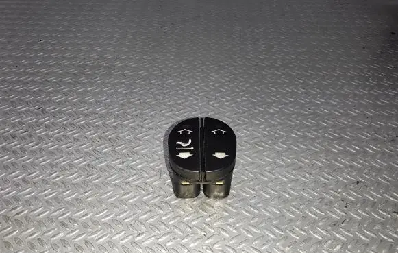 Ford Fiesta Electric window control switch