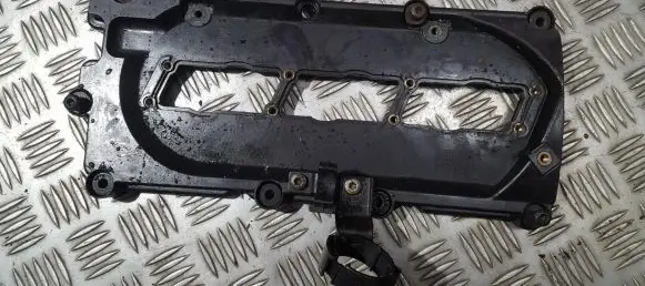 Rocker cam cover