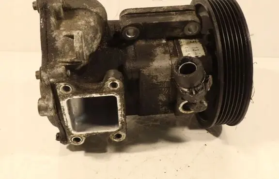 BMW 1 E81 E87 Power steering pump 6769598