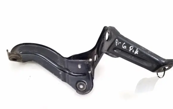 Audi A6 S6 C6 4F Intercooler pipe mounting bracket 4F0145813F