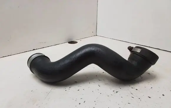Audi A4 S4 B6 8E 8H Intercooler hose/pipe 8E0145737F 8E0145737E