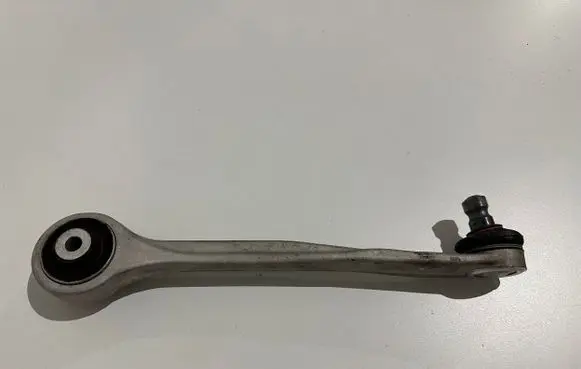 Porsche Macan (95B) Front control arm 8K0505P