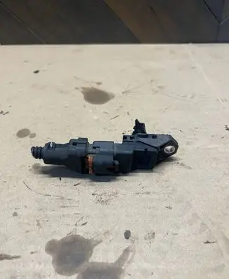 Peugeot 308 Air pressure sensor F723700