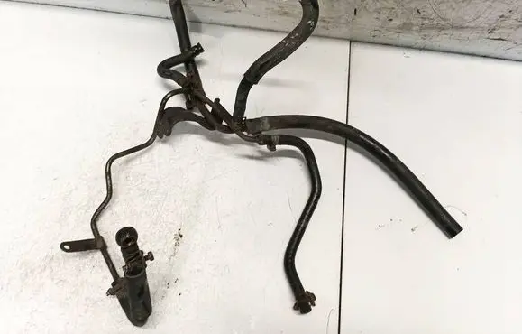 Nissan Pathfinder R51 Fuel line pipe 