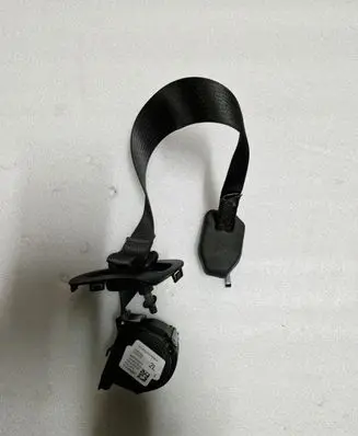 Dodge Durango Middle seatbelt (rear) P6JW87DX9AA