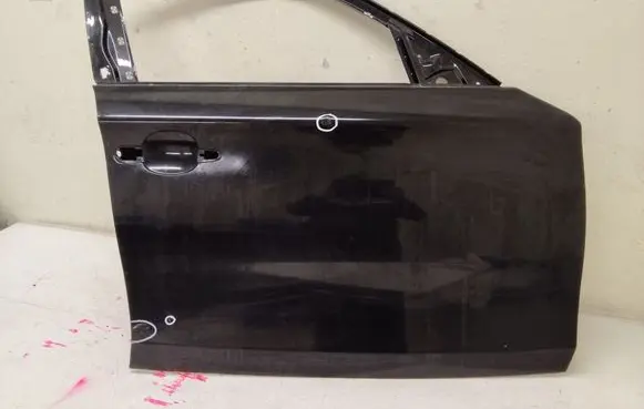 BMW 3 E90 E91 Front door 41515A2A386