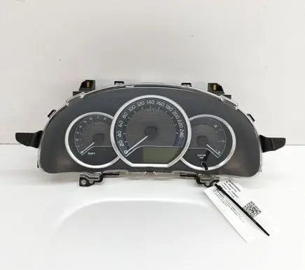 Toyota Auris E180 Speedometer (instrument cluster) 838000ZU20 MB1575508235