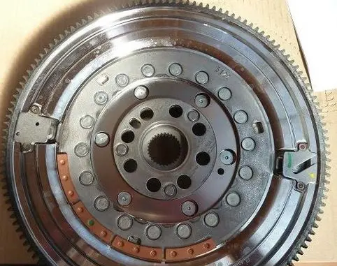 BMW X1 U11 Dual mass flywheel 5A40868