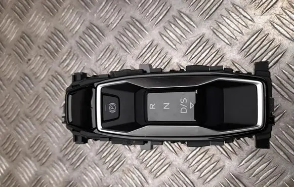 Audi Q5 SQ5 Gear shifter/selector 8B3713059J