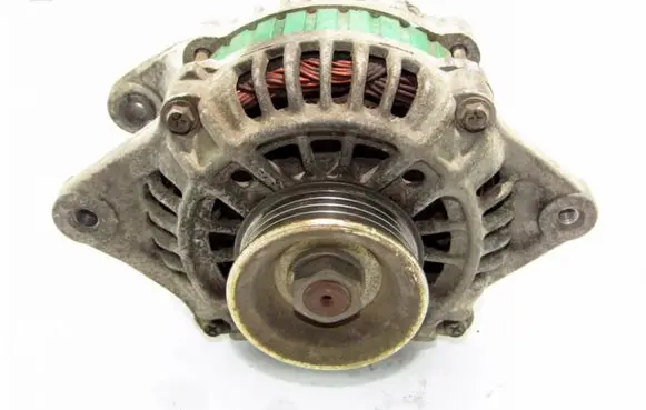 KIA Sportage Generator/alternator 0K01118300B