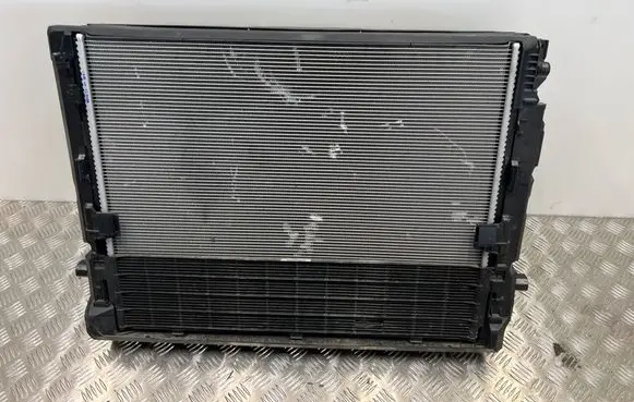 BMW i4 Radiator set 9886712 9889077