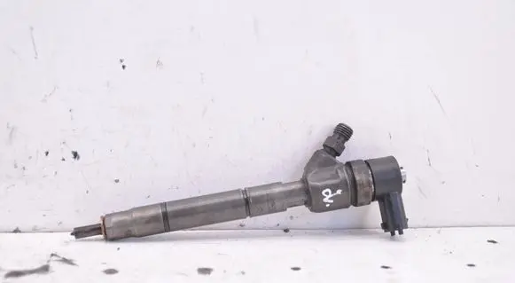 KIA Sportage Fuel injector 338002A800 044511041L