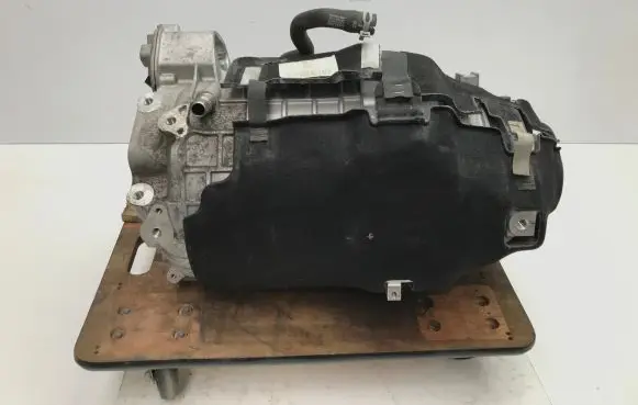 Volvo XC40 Electric car motor 32362607 T7037254