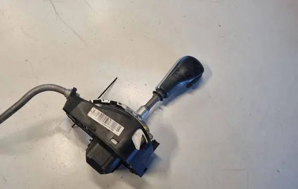 BMW X3 E83 Gear shifter/selector 342033903