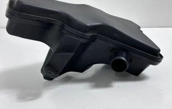 Ford Mondeo MK V Intake resonator 