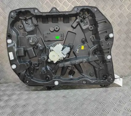 BMW X5 G05 Front door electric window regulator 9450783