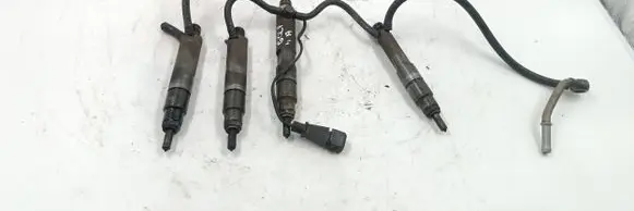 Volkswagen Golf IV Fuel injectors set 028130201j 144190580
