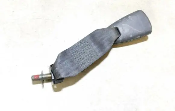 Mitsubishi Space Star Rear seatbelt buckle