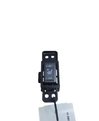 Nissan Leaf I (ZE0) Seat heating switch 689TB3NF0A