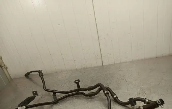 Seat Leon IV Engine coolant pipe/hose 5Q1820693H 18122020 100963027