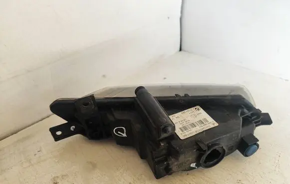 BMW 1 E81 E87 Front fog light 7181287 0305084001