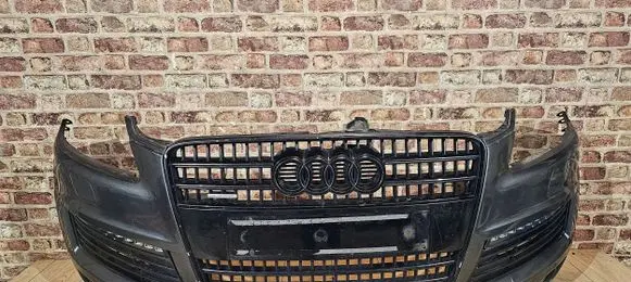 Audi Q7 4L Front bumper