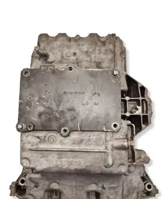 Mercedes-Benz E W212 Oil sump A6510140900 A6420102228
