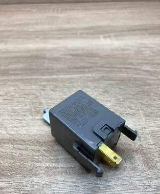 Hyundai Santa Fe Other relay 937101H000