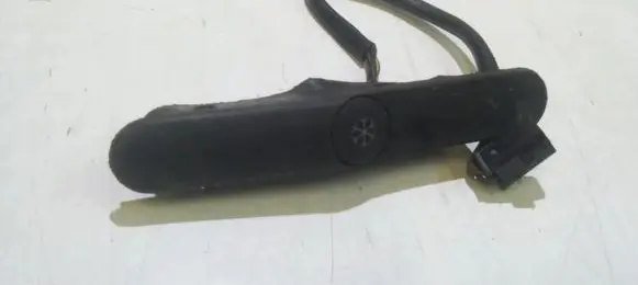 Opel Omega B1 Air conditioning (A/C) switch 2945ak1