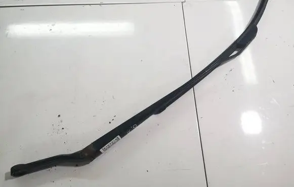 Nissan Almera Tino Front wiper blade arm 