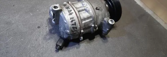 Audi A4 S4 B9 8W Air conditioning (A/C) compressor (pump) 4M0816803