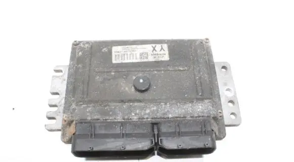 Nissan Micra Engine control unit/module MEC32040