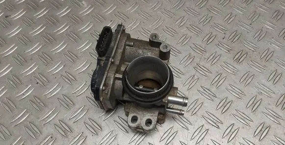 Toyota Yaris Throttle valve 2203023010