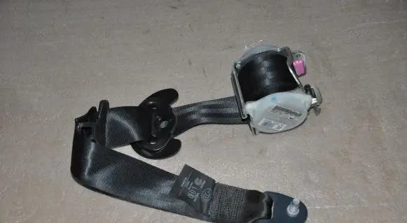 Citroen C4 II Picasso Rear seatbelt 96771406XX