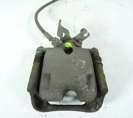 Opel Insignia A Rear brake caliper