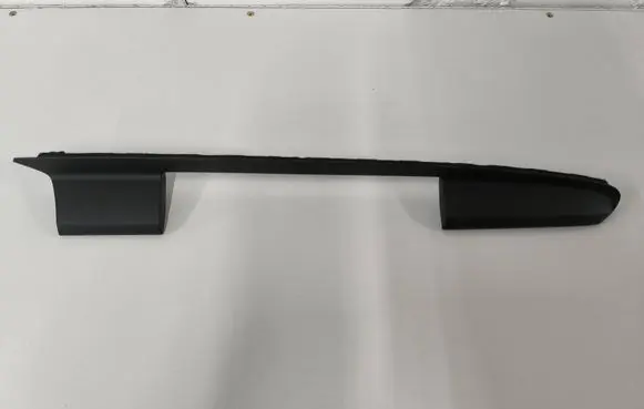 Dashboard glove box trim