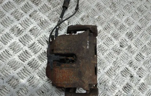 Mercedes-Benz ML W164 Front brake caliper 68352401
