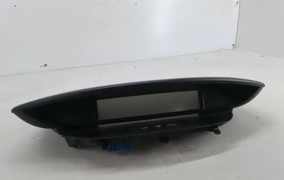 Speedometer (instrument cluster)