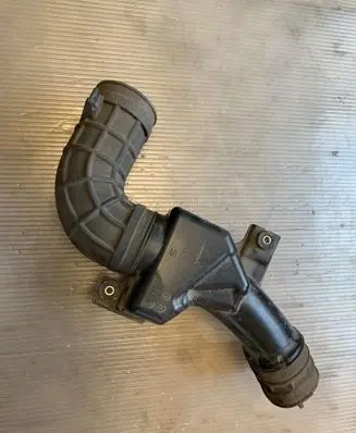 Honda CR-V Air intake duct part ATP153