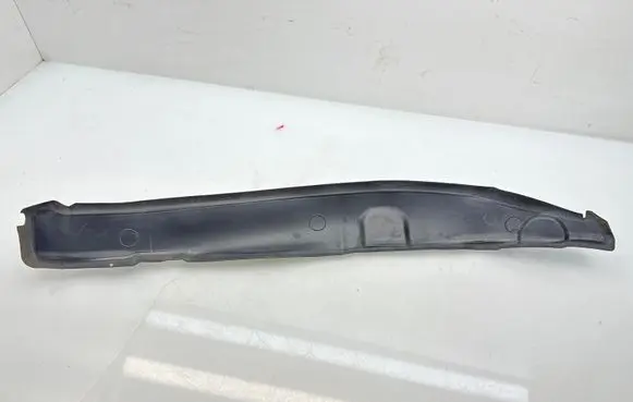 Volkswagen Golf VIII Fender end trim 5H0821111