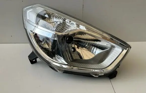 Dacia Dokker Headlight/headlamp 260102414R
