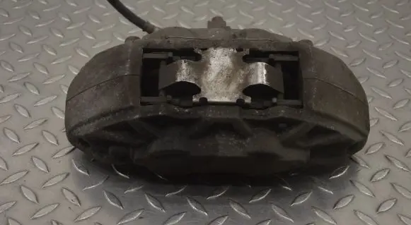 Ford Mustang VI Front brake caliper