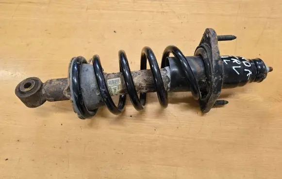Honda CR-V Rear shock absorber with coil spring 