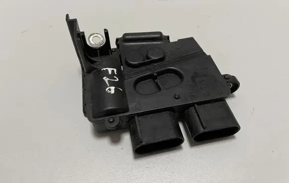 BMW X4 F26 Current control relay 1234567